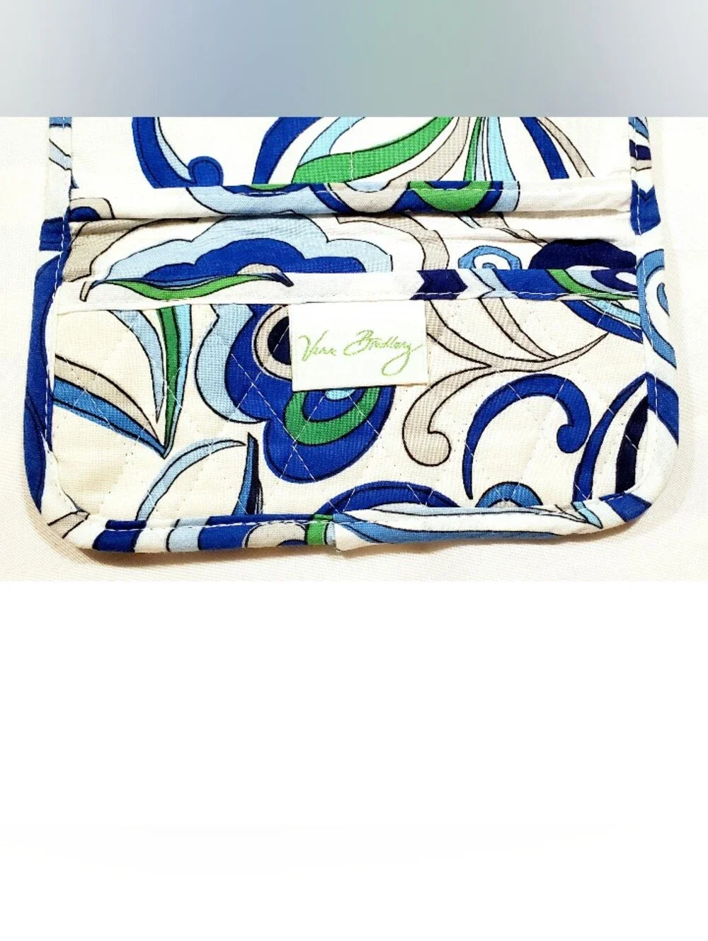 Vera Bradley All in one Wallet Purse Crosbody in Mediterranean White